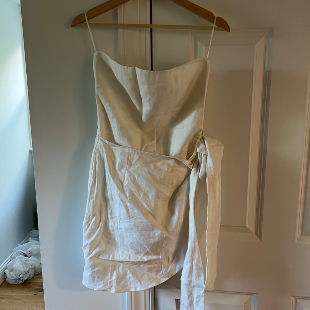 Reformation Turnip Dress in Ivory - Picture 5 of 7